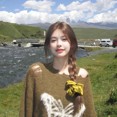 两条街道相遇的地方 封面